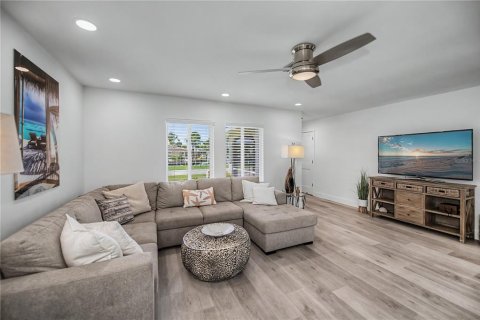 Casa en venta en Englewood, Florida, 2 dormitorios, 144.18 m2 № 2258293 - foto 7