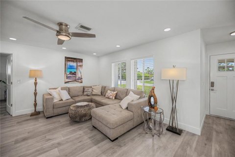 Casa en venta en Englewood, Florida, 2 dormitorios, 144.18 m2 № 2258293 - foto 17