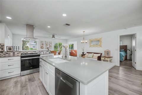 Casa en venta en Englewood, Florida, 2 dormitorios, 144.18 m2 № 2258293 - foto 11