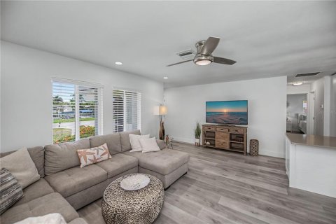 Casa en venta en Englewood, Florida, 2 dormitorios, 144.18 m2 № 2258293 - foto 18