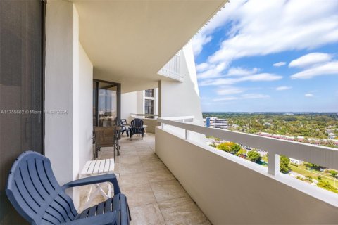Condominio en venta en Miami, Florida, 2 dormitorios, 141.21 m2 № 1936921 - foto 16