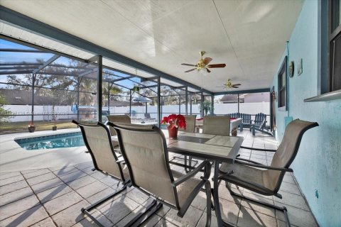 Casa en venta en Kissimmee, Florida, 3 dormitorios № 1710952 - foto 23