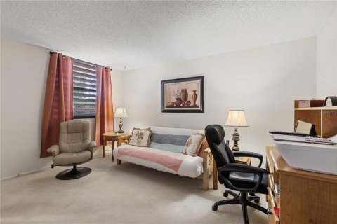 Condo in Bradenton, Florida, 2 bedrooms  № 1841829 - photo 22