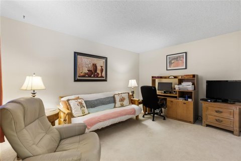 Copropriété à vendre à Bradenton, Floride: 2 chambres, 119.19 m2 № 1841829 - photo 21