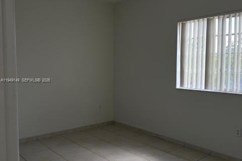 Condo in Doral, Florida, 1 bedroom  № 2005094 - photo 6