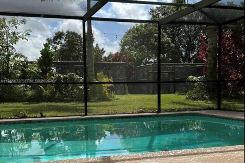 Villa ou maison à louer à Homestead, Floride: 4 chambres, 240.99 m2 № 2080036 - photo 28