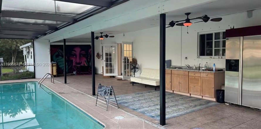 Villa ou maison à Homestead, Floride 4 chambres, 240.99 m2 № 2080036
