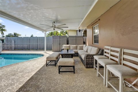 Villa ou maison à vendre à Fort Lauderdale, Floride: 2 chambres, 102.38 m2 № 1945041 - photo 20