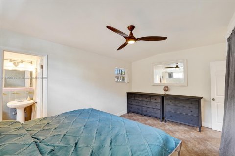 Villa ou maison à vendre à Fort Lauderdale, Floride: 2 chambres, 102.38 m2 № 1945041 - photo 10