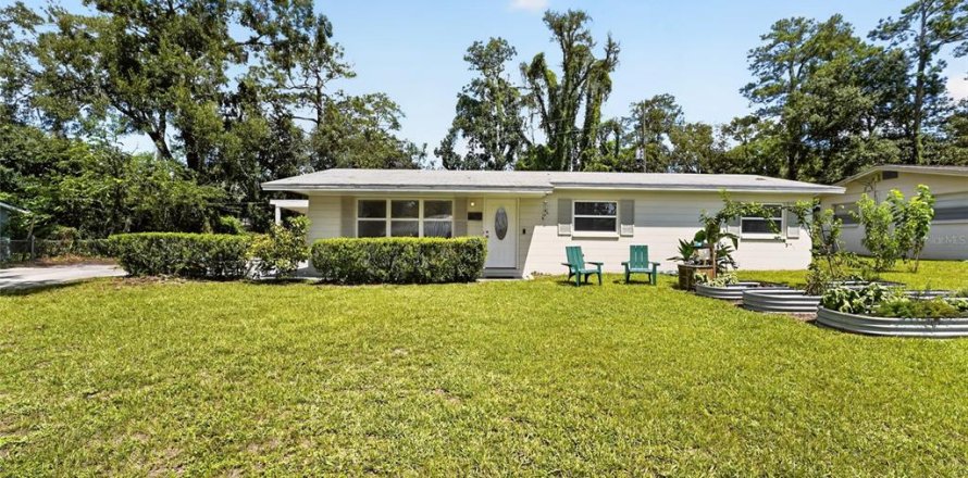 Villa ou maison à Gainesville, Floride 3 chambres, 98.1 m2 № 2427194