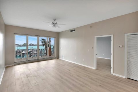 Condominio en venta en Clearwater, Florida, 3 dormitorios, 167.5 m2 № 1774698 - foto 4