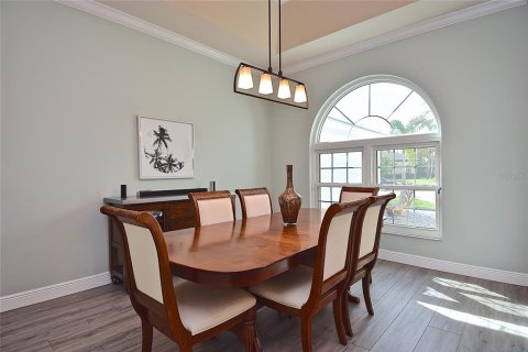House in Sarasota, Florida 4 bedrooms, 277.03 sq.m. № 2411607 - photo 6