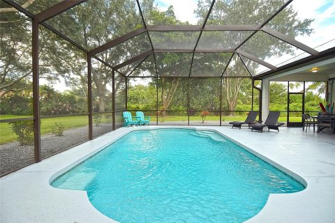 House in Sarasota, Florida 4 bedrooms, 277.03 sq.m. № 2411607 - photo 28