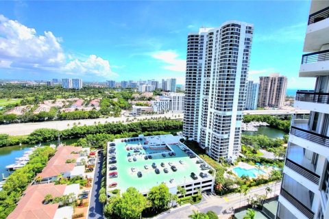Купить кондоминиум в Авентура, Флорида 2 спальни, 109.72м2, № 2061569 - фото 11
