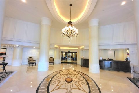 Купить кондоминиум в Авентура, Флорида 2 спальни, 109.72м2, № 2061569 - фото 7