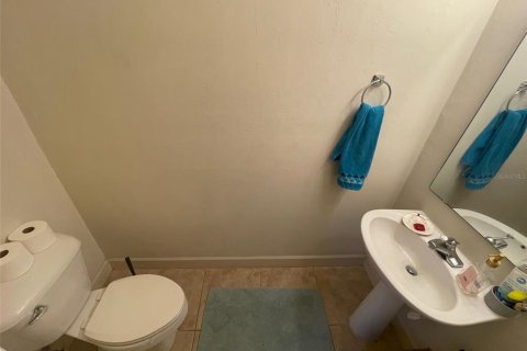 Condo in Gainesville, Florida, 2 bedrooms  № 1832897 - photo 8