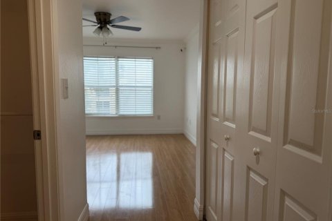 Duplex in Tampa, Florida 3 bedrooms, 124.02 sq.m. № 2167434 - photo 27
