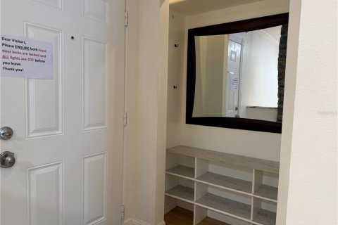 Duplex in Tampa, Florida 3 bedrooms, 124.02 sq.m. № 2167434 - photo 9