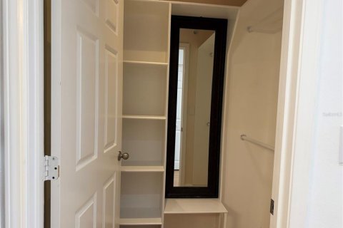 Duplex in Tampa, Florida 3 bedrooms, 124.02 sq.m. № 2167434 - photo 25