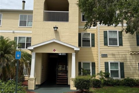 Duplex in Tampa, Florida 3 bedrooms, 124.02 sq.m. № 2167434