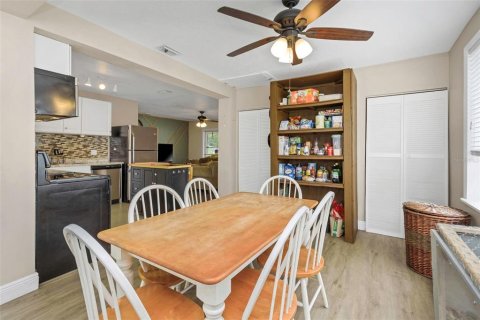 Casa en venta en Clearwater, Florida, 3 dormitorios, 119.29 m2 № 1919849 - foto 25