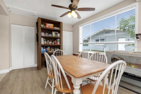 Casa en venta en Clearwater, Florida, 3 dormitorios, 119.29 m2 № 1919849 - foto 23
