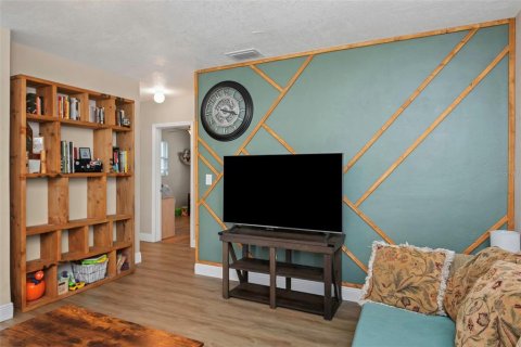 Casa en venta en Clearwater, Florida, 3 dormitorios, 119.29 m2 № 1919849 - foto 4