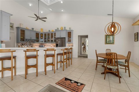 Villa ou maison à vendre à Punta Gorda, Floride: 3 chambres, 264.12 m2 № 2419625 - photo 27