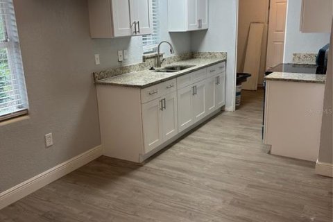 Villa ou maison à vendre à Orlando, Floride: 3 chambres, 84.08 m2 № 1387418 - photo 5