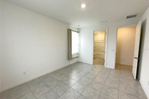 House in Sarasota, Florida 3 bedrooms, 187.11 sq.m. № 2273270 - photo 20