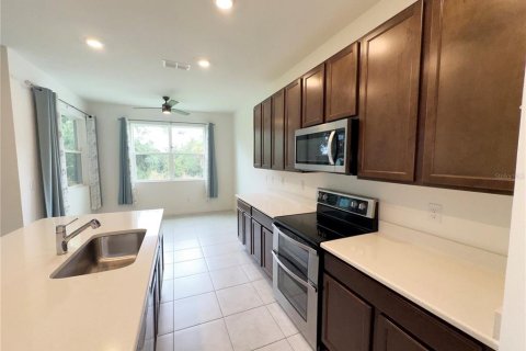House in Sarasota, Florida 3 bedrooms, 187.11 sq.m. № 2273270 - photo 13