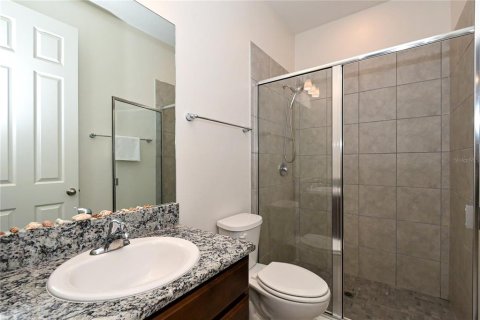House in Sarasota, Florida 3 bedrooms, 187.11 sq.m. № 2273270 - photo 24
