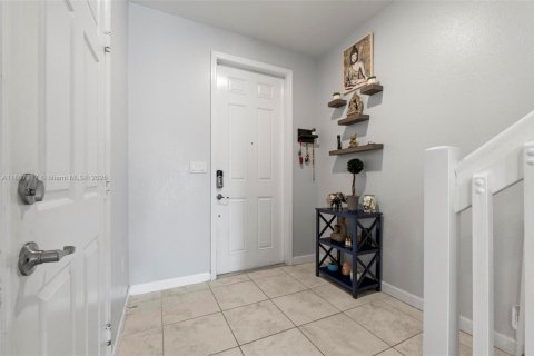 House in Homestead, Florida 4 bedrooms, 164.25 sq.m. № 1864824 - photo 19