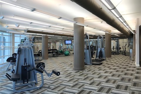 Condo in Miami, Florida, 1 bedroom № 2186417 - photo 26