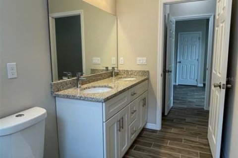 Commercial property in Kissimmee, Florida 6 bedrooms, 240.62 sq.m. № 1543594 - photo 20