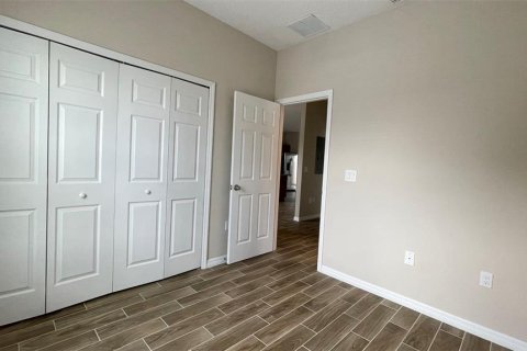Commercial property in Kissimmee, Florida 6 bedrooms, 240.62 sq.m. № 1543594 - photo 4
