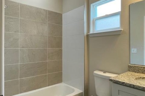 Commercial property in Kissimmee, Florida 6 bedrooms, 240.62 sq.m. № 1543594 - photo 5
