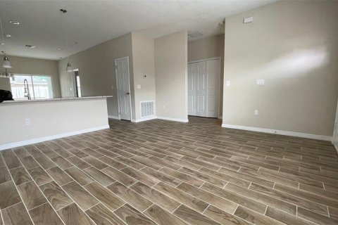 Commercial property in Kissimmee, Florida 6 bedrooms, 240.62 sq.m. № 1543594 - photo 10