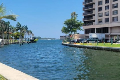 Copropriété à vendre à Miami, Floride: 52.03 m2 № 1958544 - photo 3