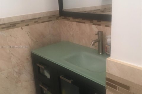 Copropriété à vendre à Miami, Floride: 52.03 m2 № 1958544 - photo 7