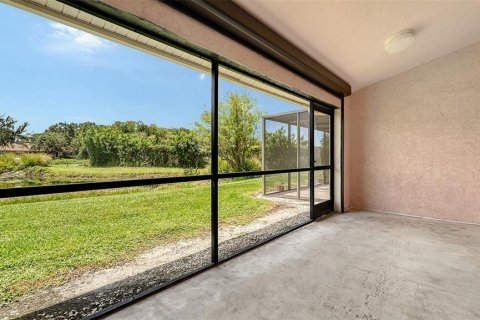 Townhouse in Sarasota, Florida 2 bedrooms, 99.59 sq.m. № 1884291 - photo 11