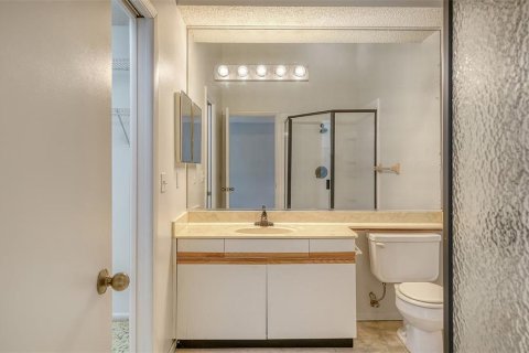 Townhouse in Sarasota, Florida 2 bedrooms, 99.59 sq.m. № 1884291 - photo 30