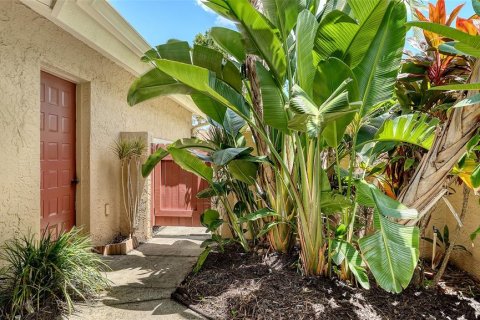 Townhouse in Sarasota, Florida 2 bedrooms, 99.59 sq.m. № 1884291 - photo 5