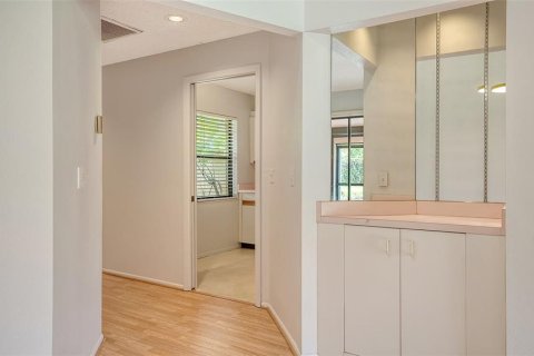 Townhouse in Sarasota, Florida 2 bedrooms, 99.59 sq.m. № 1884291 - photo 16