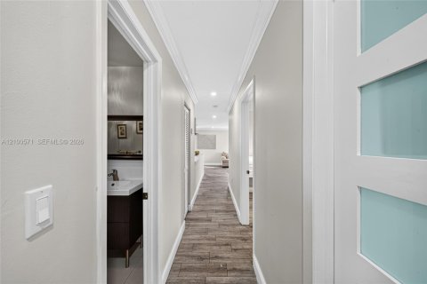 Casa en venta en Homestead, Florida, 3 dormitorios, 152.17 m2 № 2412216 - foto 23