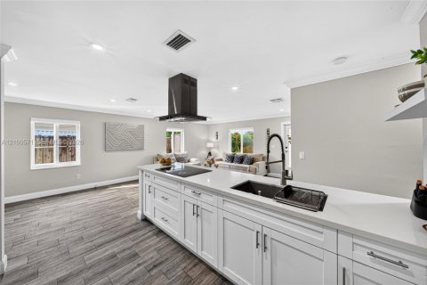 Casa en venta en Homestead, Florida, 3 dormitorios, 152.17 m2 № 2412216 - foto 18