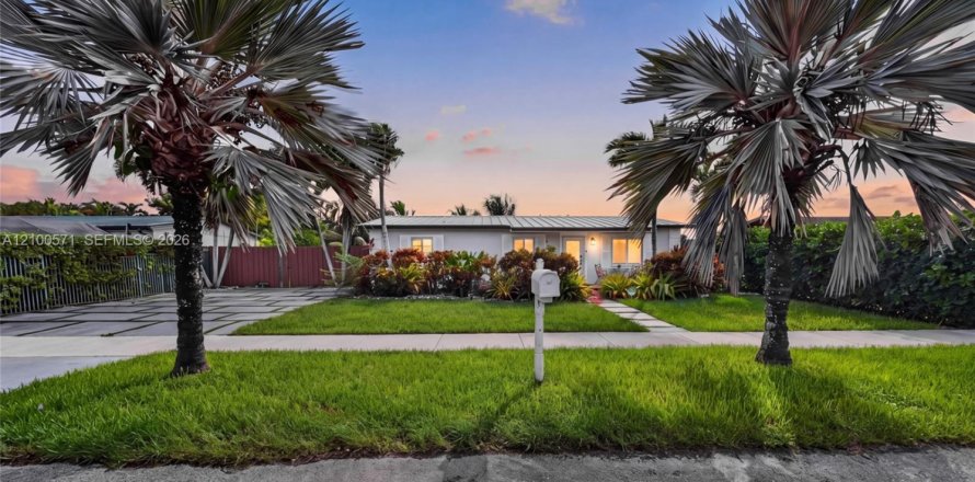 Casa en Homestead, Florida 3 dormitorios, 152.17 m2 № 2412216