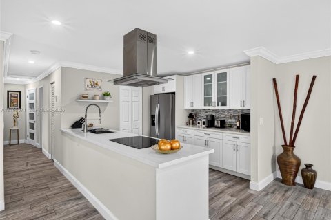 Casa en venta en Homestead, Florida, 3 dormitorios, 152.17 m2 № 2412216 - foto 17