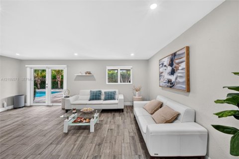 Casa en venta en Homestead, Florida, 3 dormitorios, 152.17 m2 № 2412216 - foto 24