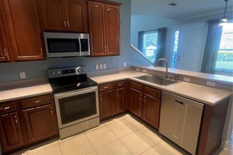 Townhouse in Orlando, Florida 3 bedrooms, 160.07 sq.m. № 1917160 - photo 3
